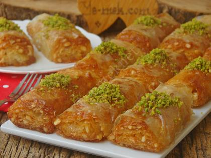 Baklava Yufkasından Fındıklı Tatlı