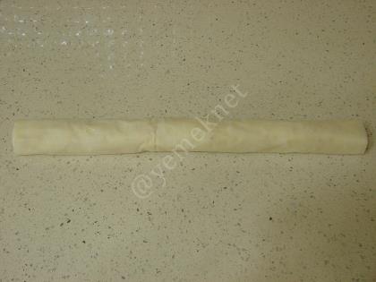 Baklava Yufkasından Fındıklı Tatlı