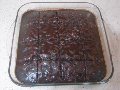 Çikolatalı Islak Kek