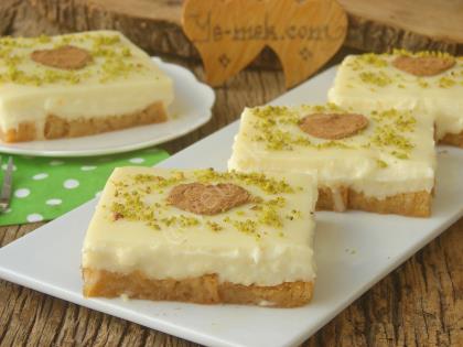 Etimekli Yalanci Tavuk Gogsu Tatlisi Tarifi Nasil Yapilir Resimli Yemek Tarifleri