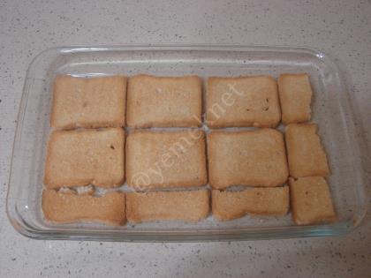 Etimekli Yalancı Tavuk Göğsü Tatlısı