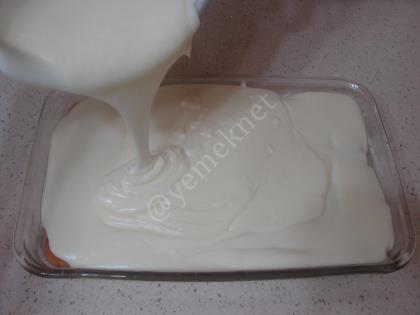 Etimekli Yalancı Tavuk Göğsü Tatlısı