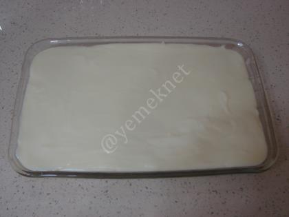 Etimekli Yalancı Tavuk Göğsü Tatlısı