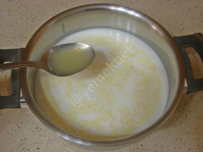 Limonlu İrmik Tatlısı