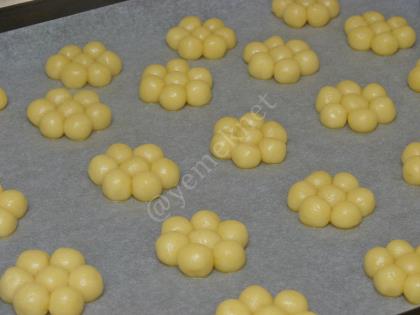 Tuzlu Çiçek Kurabiye