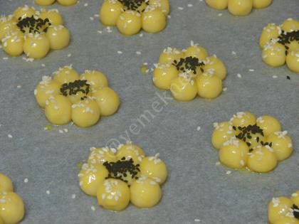 Tuzlu Çiçek Kurabiye