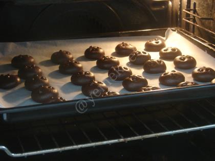 Az Malzemeli Kurabiye