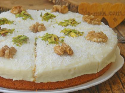 Muhallebili Havuçlu Kek