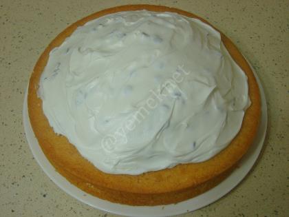 Sade Köstebek Pasta