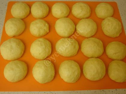 Sarıyer Poğaçası