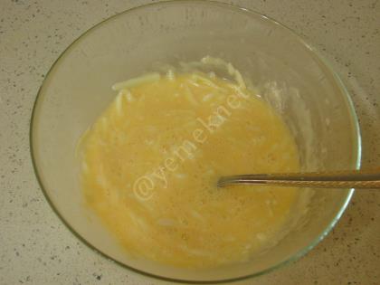 Fırında Peynirli Makarna