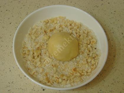 Hindistan Cevizli Fındıklı Kurabiye