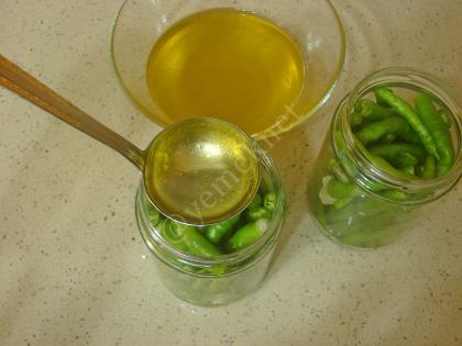 Yağlı Kıl Biber Turşusu