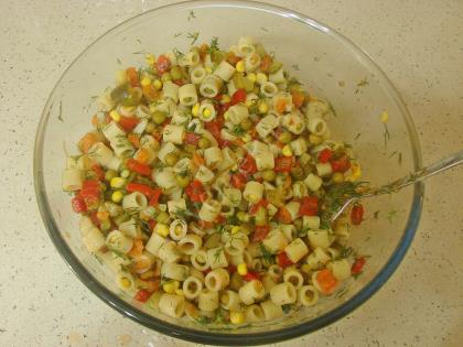 Makarna Salatası