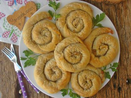 Patatesli Kıymalı Börek