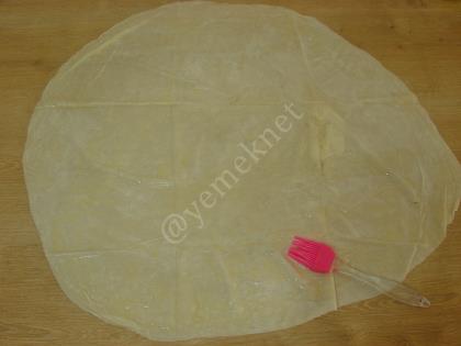 Patatesli Kıymalı Börek