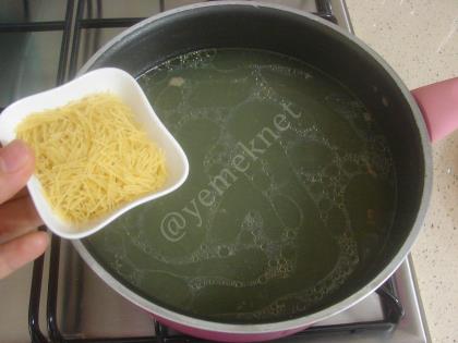 Terbiyeli Tavuk Çorbası