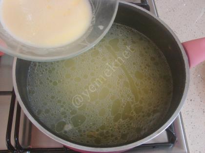 Terbiyeli Tavuk Çorbası