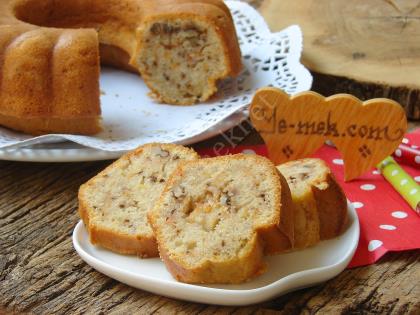 Havuçlu Tarçınlı Cevizli Kek