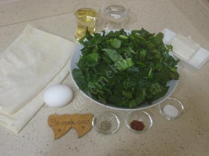 Ispanaklı Gül Böreği