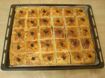 Milföylü Tepsi Böreği