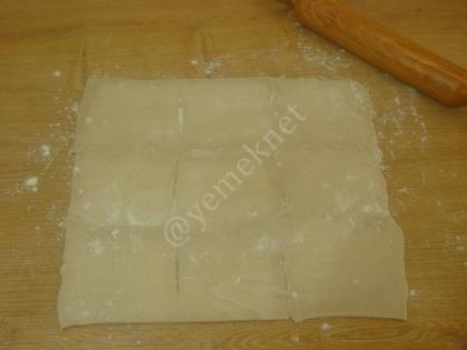 Milföylü Tepsi Böreği