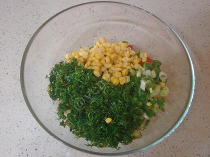 Közlenmiş Kırmızı Biber Salatası