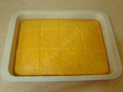 Portakallı Islak Kek