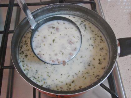 Kıymalı Yoğurt Çorbası