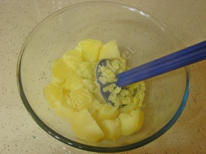 Patatesli Kereviz Salatası