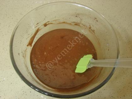 Tart Kalıbında Islak Kek