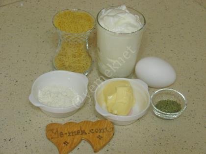 Tel Şehriyeli Yoğurt Çorbası