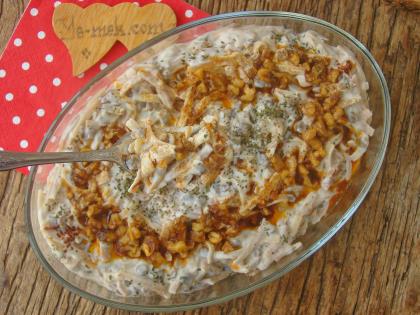 Yoğurtlu Mercimekli Erişte Salatası