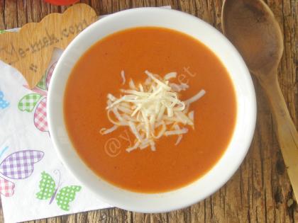 Lokanta Usulü Domates Çorbası