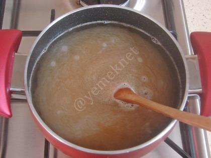 Arpa Şehriyeli Yoğurt Çorbası