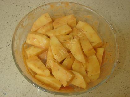 Fırında Soslu Tavuk