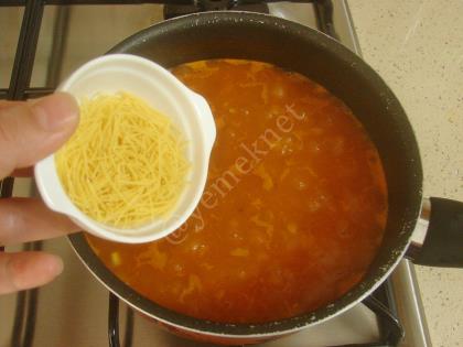 Yoğurtlu Ezogelin Çorbası