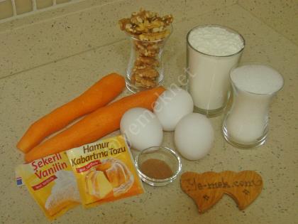 Havuçlu Yağsız Kek