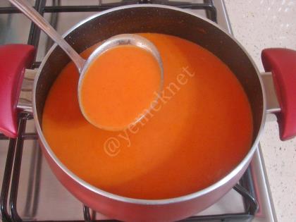 Sütlü Domates Çorbası