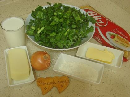 Fırında Beşamel Soslu Ispanaklı Makarna