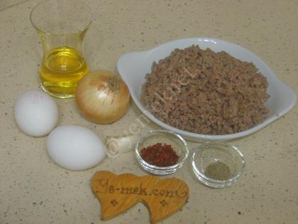 Fırında Kıymalı Yumurta
