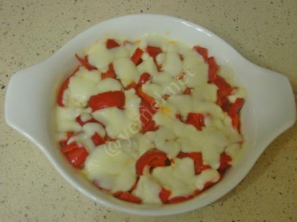 Fırında Peynirli Biber