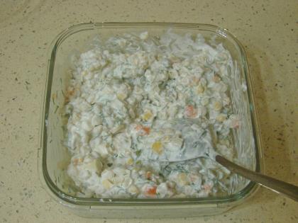 Mayonezli Garnitürlü Buğday Salatası