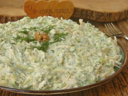 Tavuklu Kabak Salatası