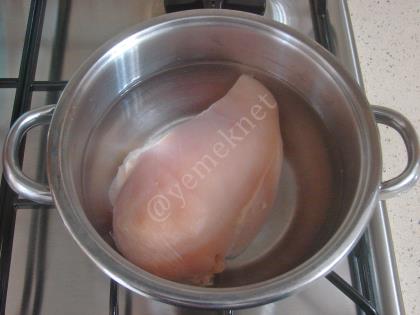 Tavuklu Kabak Salatası