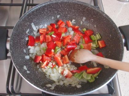 Brokolili Tavuk Yemeği