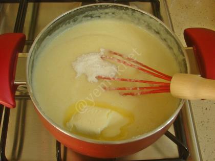 Çikolata Soslu İrmik Tatlısı