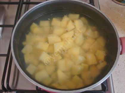 Fırında Beşamel Soslu Patates