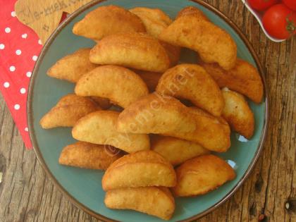 Üç Malzemeli Mayasız Pişi