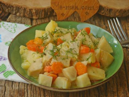 Portakallı Kereviz Yemeği